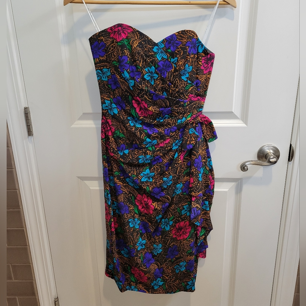 Silk studio for petites strapless vintage floral dress size 4